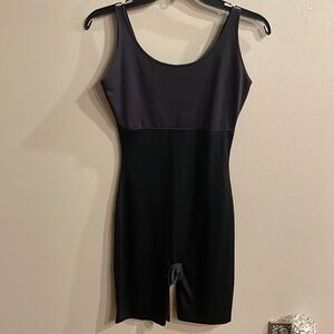 SPANX by Sara Blakey tank SHAPER BODYSUIT mid thigh BLACK Large